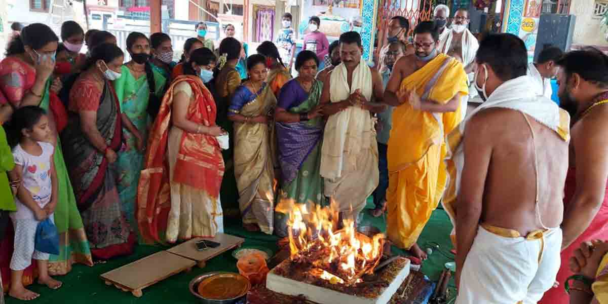 ఘనంగా శ్రీ కాశీ విశ్వేశ్వర స్వామి విగ్రహ ప్రతిష్టాపన