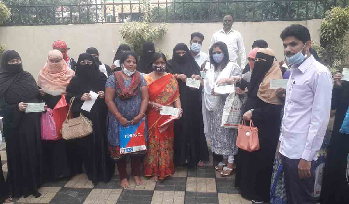 పేదింటి ఆడబిడ్డలకు అండగా టీఆర్‌ఎస్‌ ప్రభుత్వం : మేయర్‌ విజయలక్ష్మి