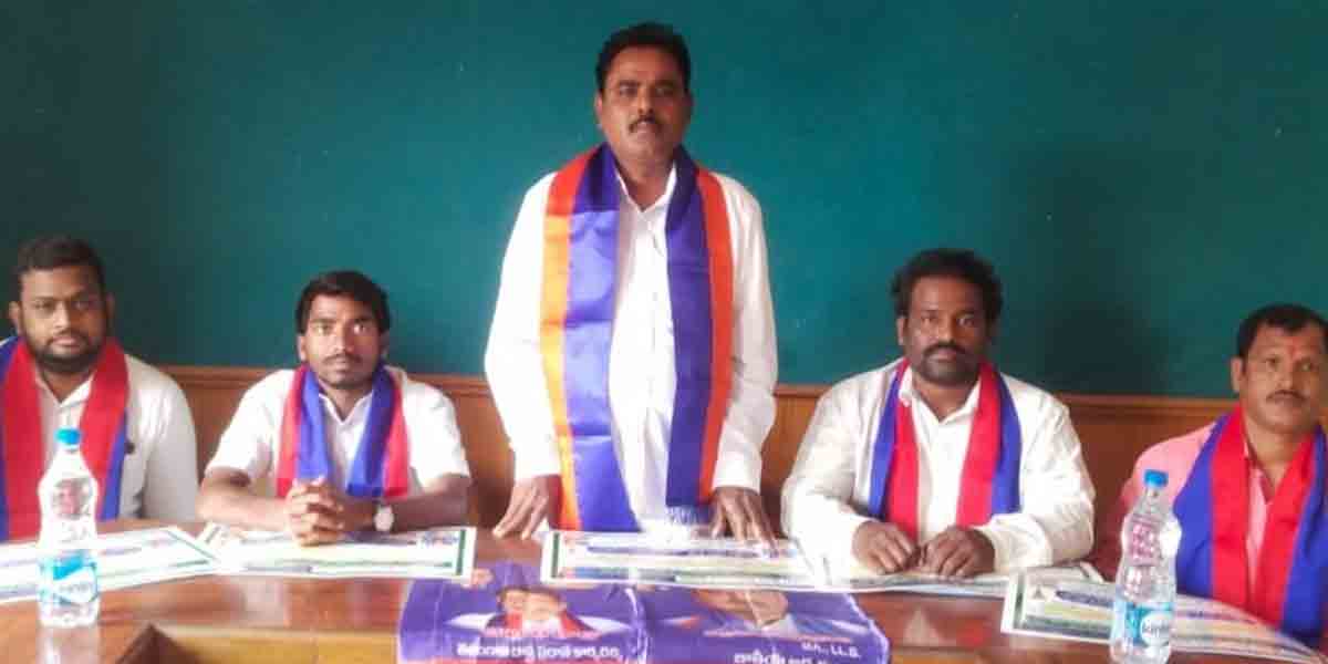 దళితుల జీవితాల్లో వెలుగులు నింపేందుకు దళితబంధు