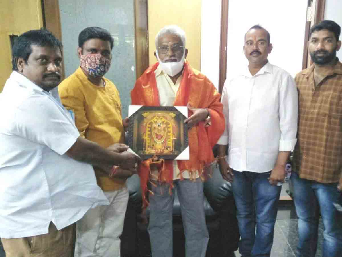 తెలంగాణలో టీటీడీ ఆధ్వర్యంలో విద్య, వైద్యశాలలు ఏర్పాటు చేయాలి