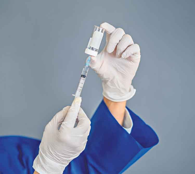 10లోగా 100% వ్యాక్సినేషన్‌