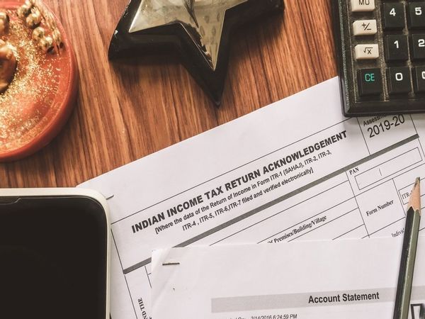 24 ల‌క్ష‌ల మంది ప‌న్ను చెల్లింపుదారుల‌కు రిఫండ్స్ జారీ చేసిన ఆదాయ ప‌న్ను శాఖ‌