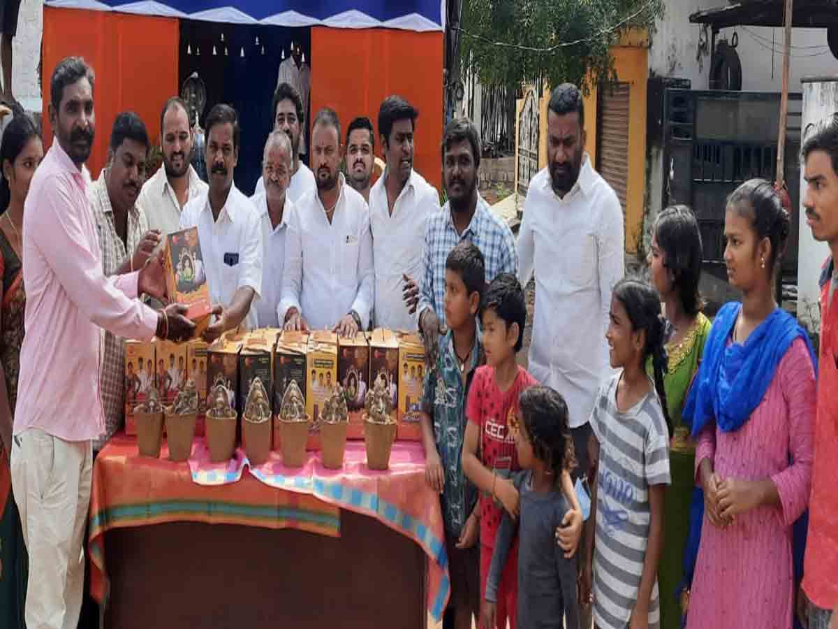 Jawahar nagar | పర్యావరణాన్ని కాపాడాలి : డిప్యూటీ మేయర్ రెడ్డిశెట్టి శ్రీనివాస్