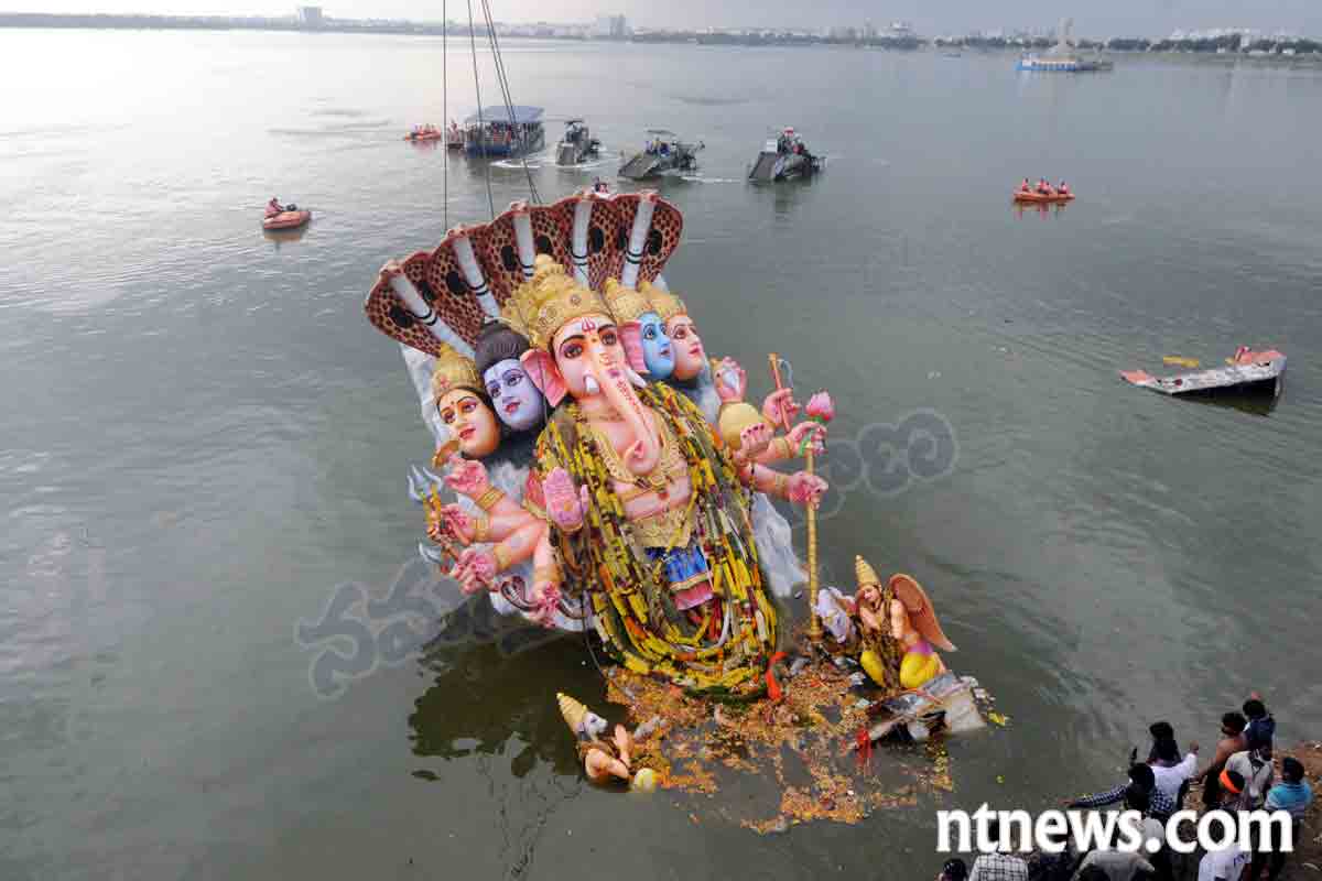 khairatabad Ganesh | గంగమ్మ ఒడికి ఖైరతాబాద్‌ గణనాథుడు