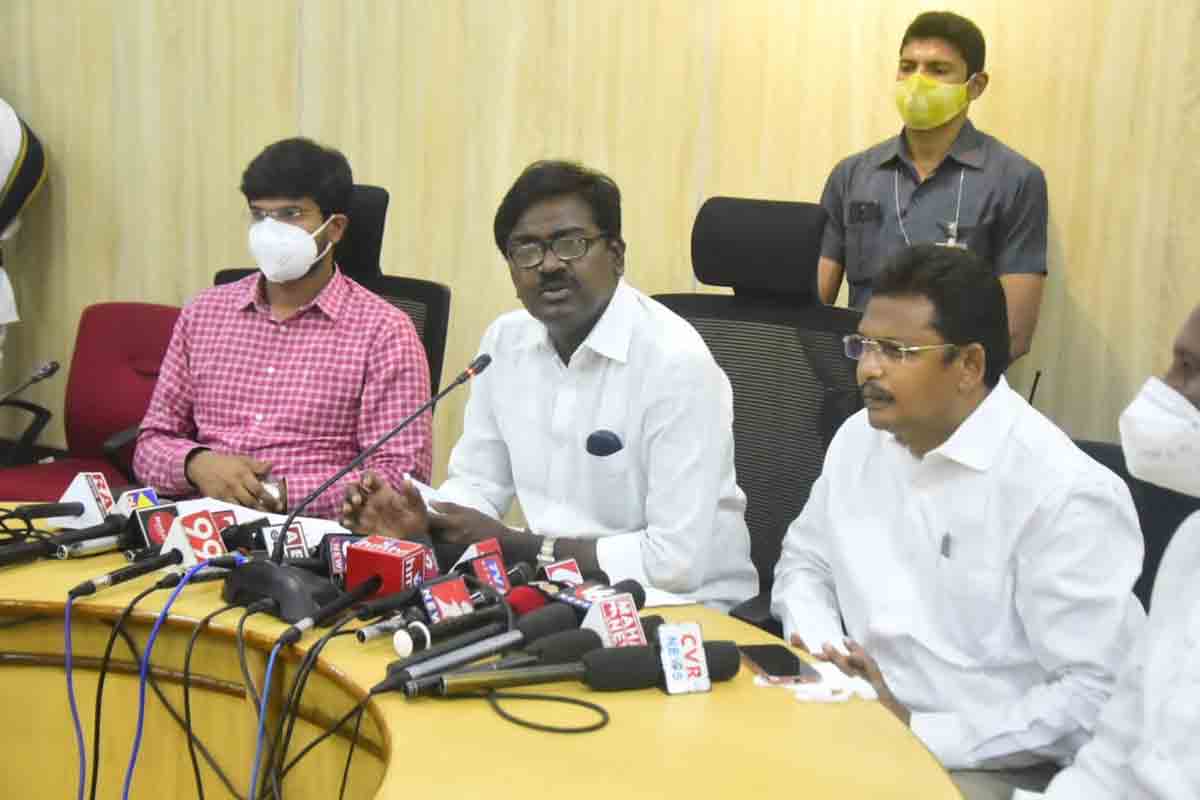 దళితబంధు అమలుకు సర్వం సాద్ధం