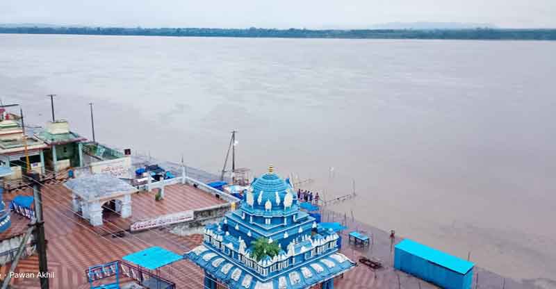 ప్రాజెక్టులకు జలకళ