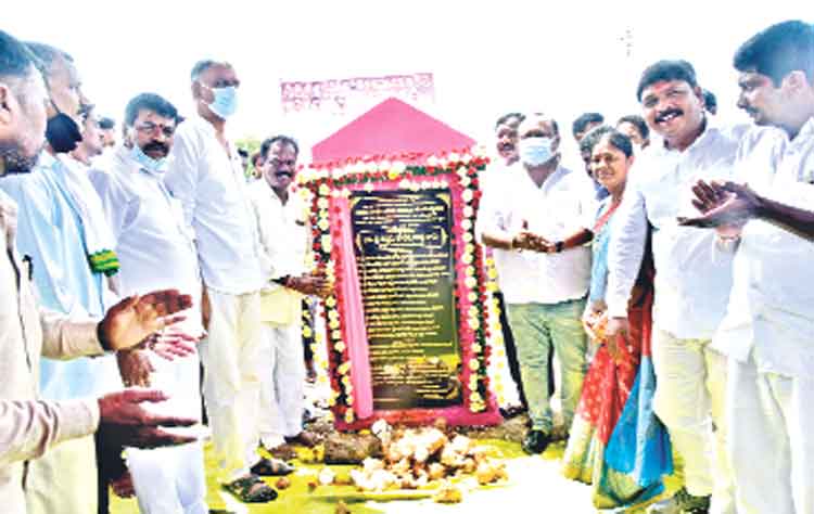 ఆత్మగౌరవానికి ప్రతీక ఐలమ్మ