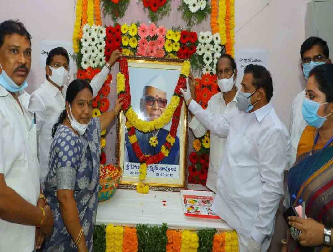 Khammam | టీఆర్‌ఎస్ కార్యాలయంలో కొండా లక్ష్మణ్ బాపూజీ జయంతి వేడుకలు..