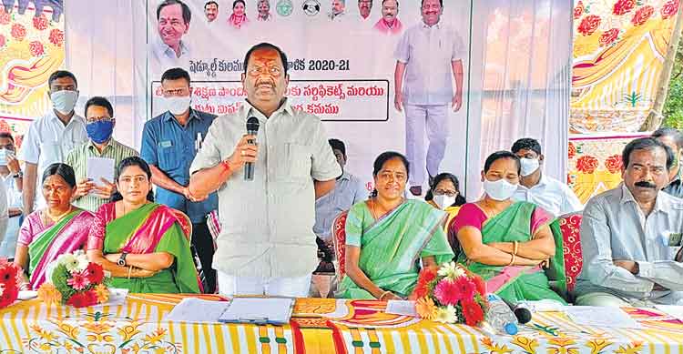 దళితబంధు చరిత్రాత్మక పథకం