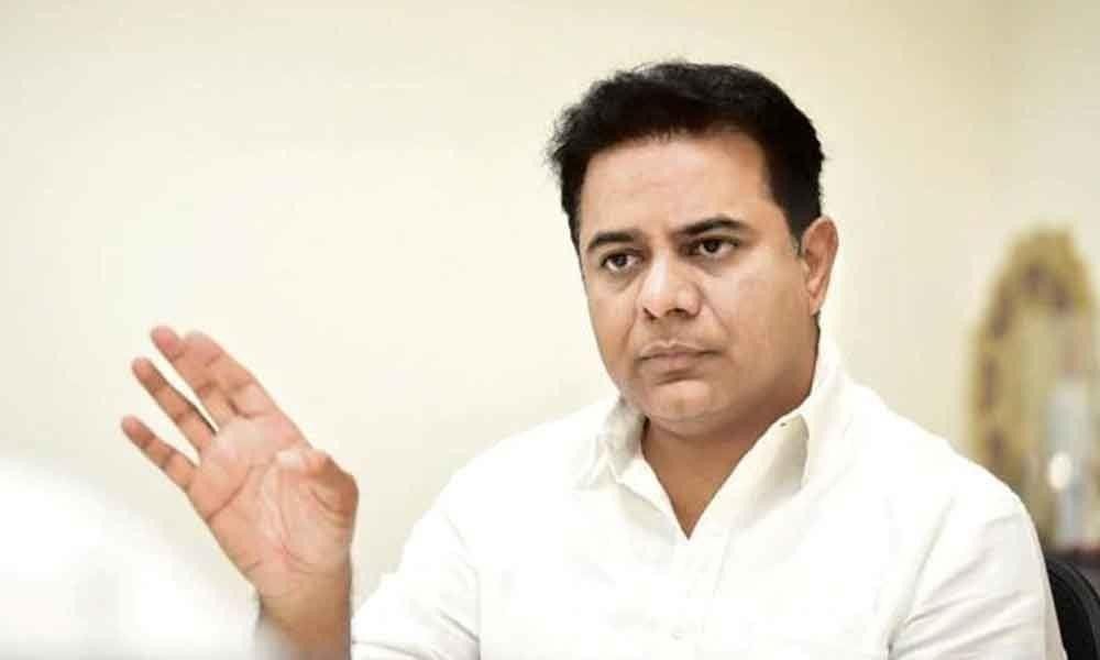 రేవంత్ ఓ థర్డ్ రేట్ క్రిమినల్.. కేటీఆర్ ట్వీట్
