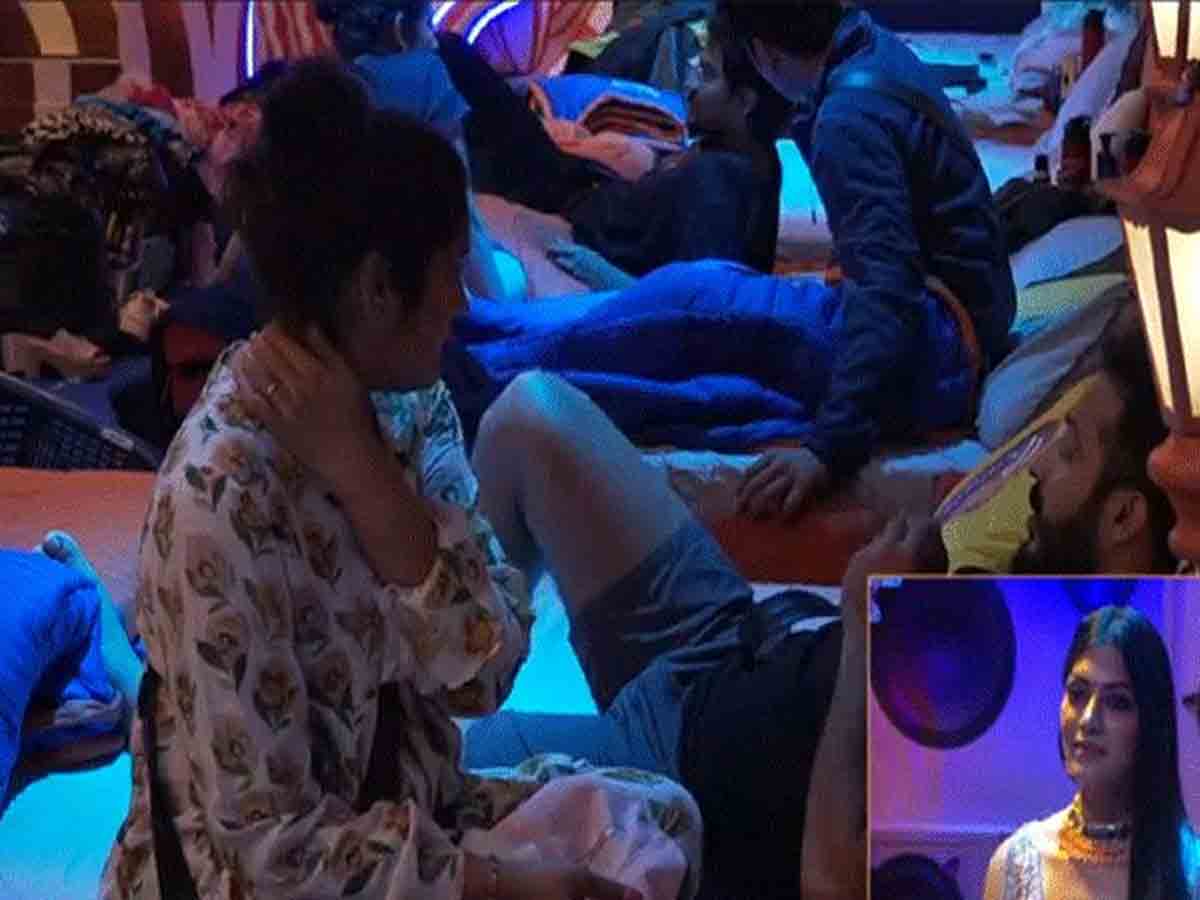 Bigg Boss: ల‌హ‌రిపై దారుణ‌మైన కామెంట్స్ చేసిన ర‌వి.. బండారం బ‌య‌ట‌పెట్టిన నాగ్‌