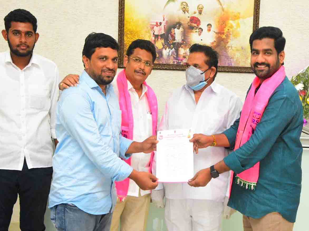 TRS | టీఆర్‌ఎస్ పార్టీ యువనేతలు సైనికుల్లా పనిచేయాలి..