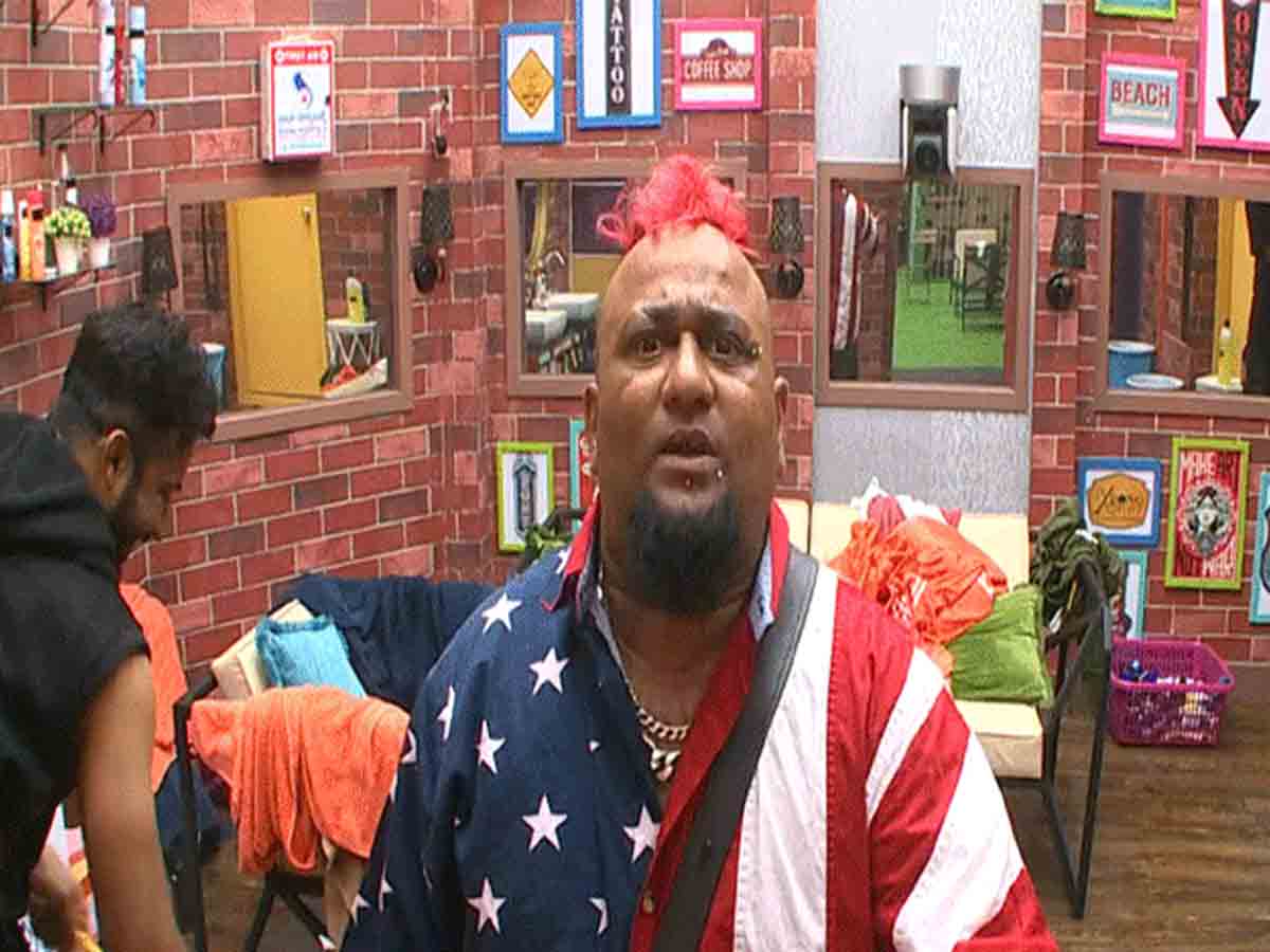 Bigg Boss: మొహం ప‌గిలిపోద్ది అంటూ లోబోకి వార్నింగ్ ఇచ్చిన సిరి