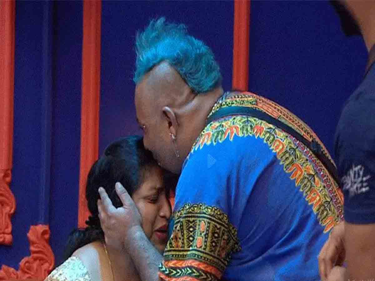 Lobo: లోబో, ఉమా దేవిల మ‌ధ్య ల‌వ్ ట్రాకా.. ఏం జ‌రుగుతుంది?