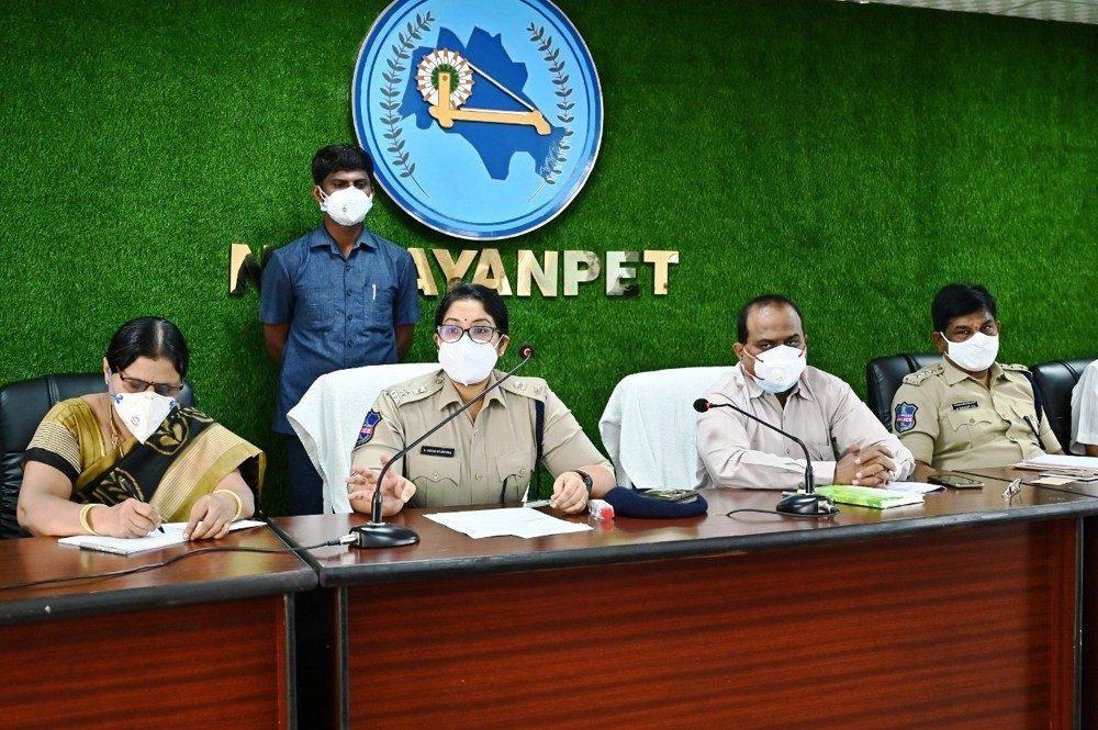 మట్టి గణపతులను ప్రతిష్ఠించాలి