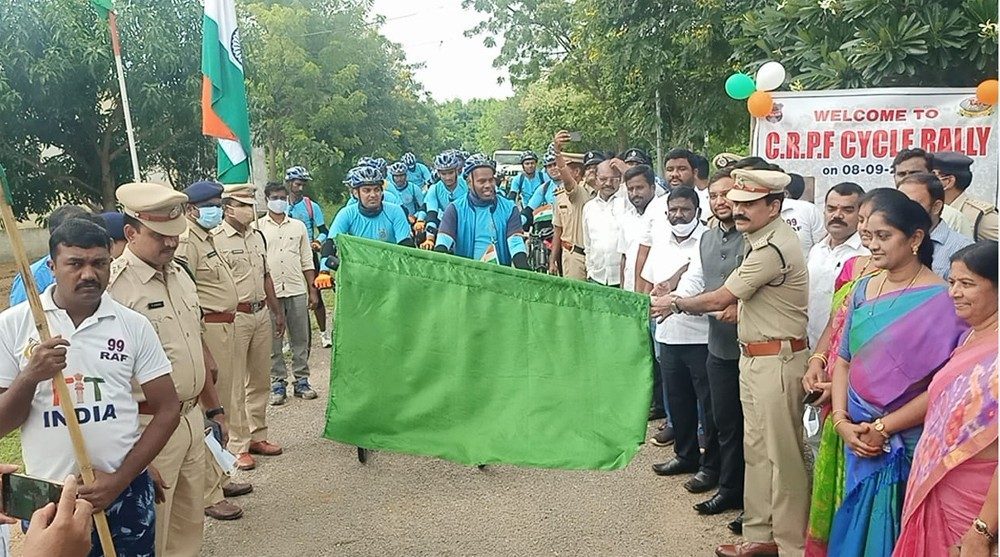 ఐక్యతతోనే లక్ష్యసాధన