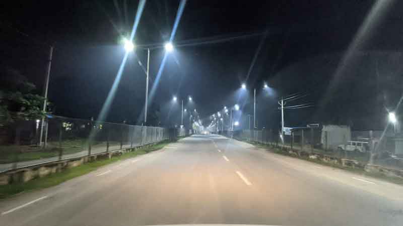 కార్మిక కాలనీలకు కాంతులు