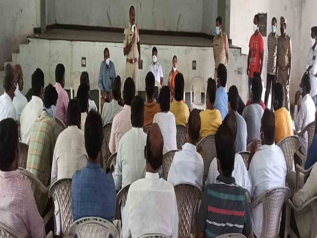 Madhira  | గణేష్ మండపాల ఏర్పాటుకు అనుమతి తప్పనిసరి : మధిర సీఐ మురళి..