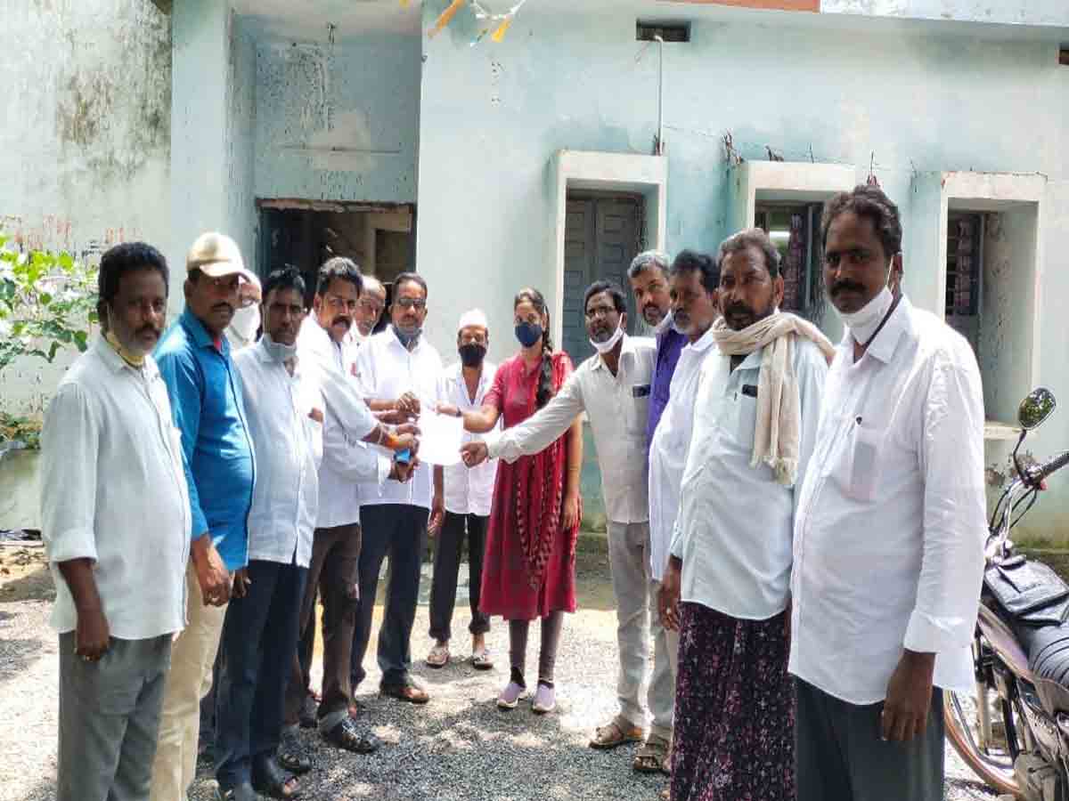 bhadradri kothagudem | మున్నూరుకాపులకు కార్పొరేషన్ ఏర్పాటు చేయాలంటూ తాసిల్దార్ కు వినతి..