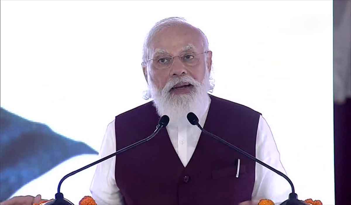 సెంట్ర‌ల్ విస్టా ప్రాజెక్టు విమ‌ర్శ‌కుల‌పై మోదీ ఫైర్‌