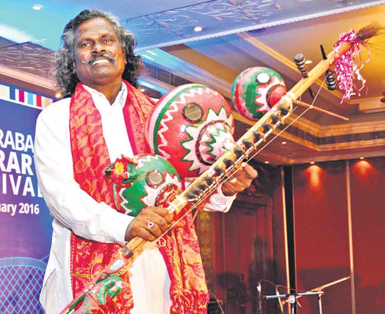 Darshan Mogiliah | అవుసులకుంటలో ఇందిరమ్మ ఇల్లు మంజూరు చేయండి : దర్శనం మొగులయ్య