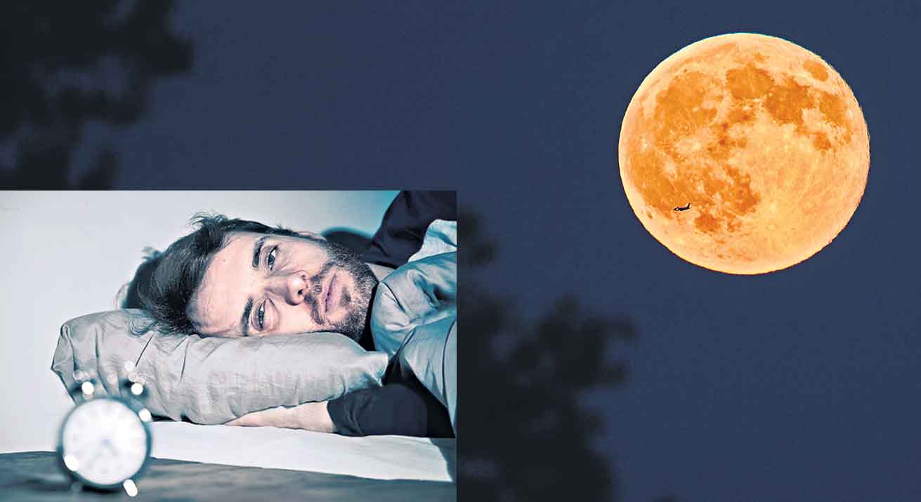చందమామ వల్ల నిద్రలేమి!