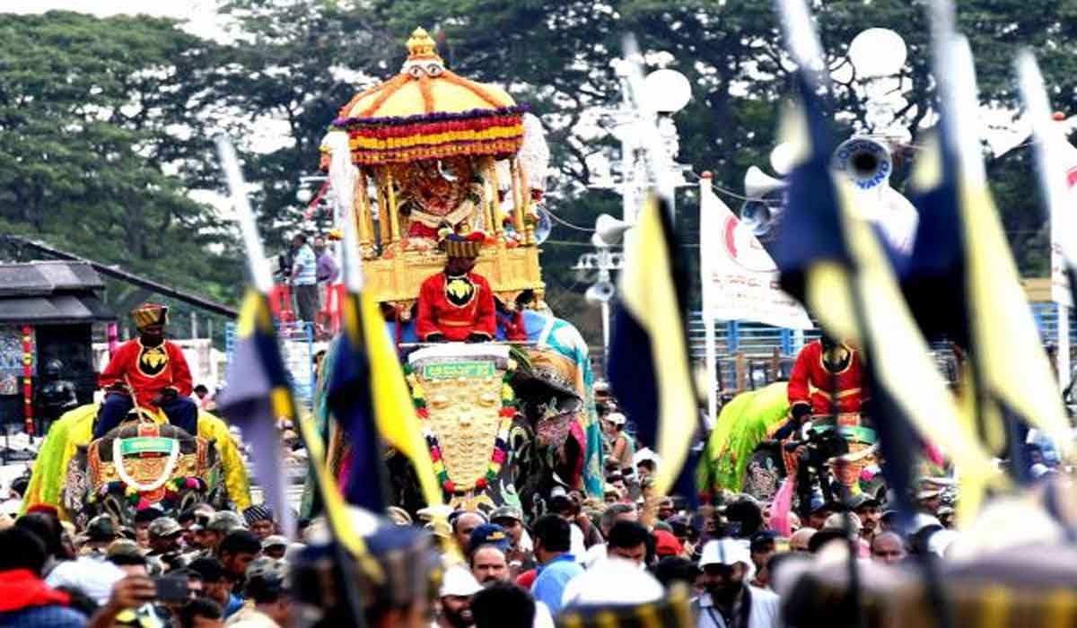 ద‌స‌రా ఉత్స‌వాల‌కు ముస్తాబ‌వుతున్న మైసూరు