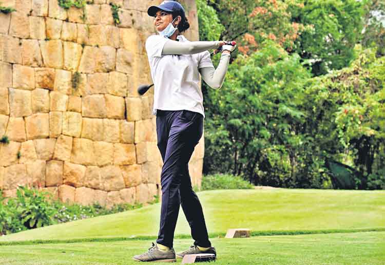 ఆధిక్యంలో టీమ్‌ మైసా