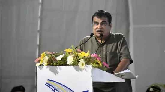 మంచి రోడ్లు కావాలంటే డబ్బు కట్టాల్సిందే: గడ్కరీ