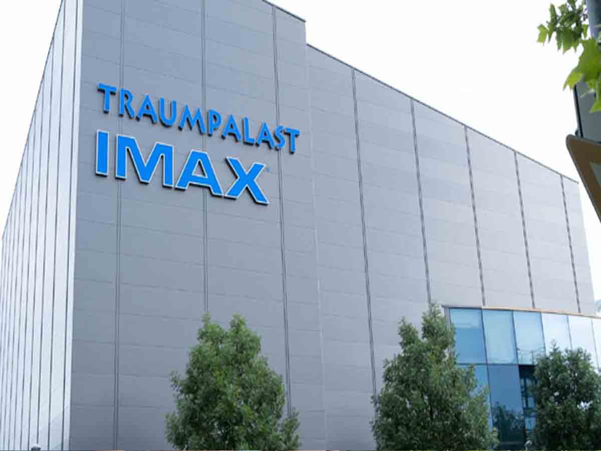 IMAX: జేమ్స్ బాండ్ సినిమాతో అతిపెద్ద ఐమాక్స్ స్క్రీన్ లాంచింగ్