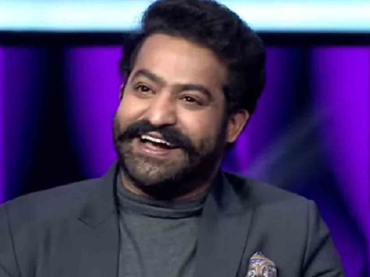 NTR: ఎన్టీఆర్ చూడ్డానికి అస‌హ్యంగా ఉన్నాడ‌ని రాజ‌మౌళి కామెంట్