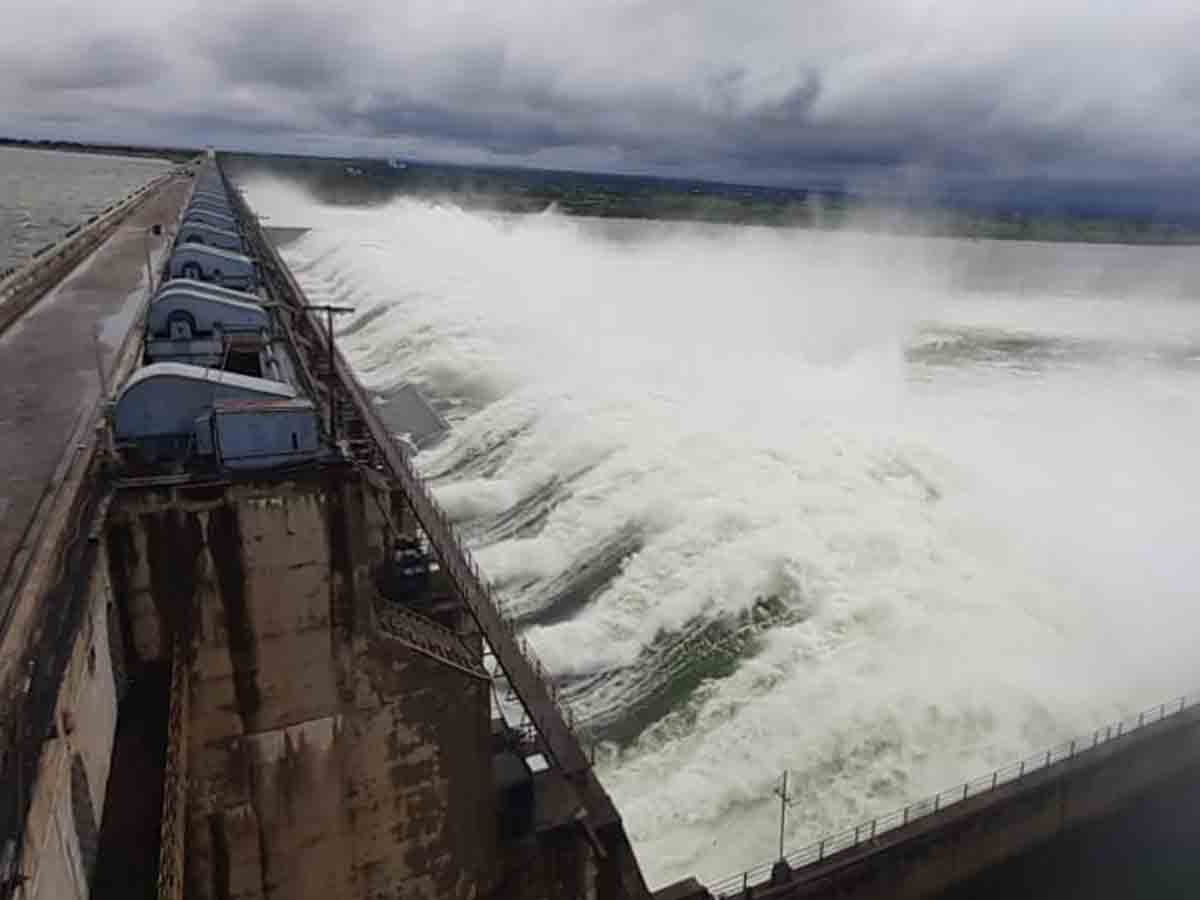 Srsp project : ఎస్సారెస్పీకి పోటెత్తిన వరద