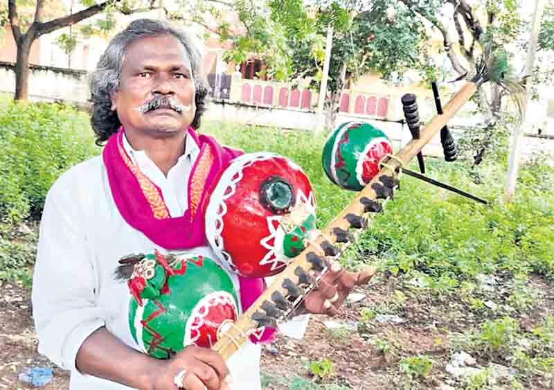 ప్రభుత్వమిచ్చే 10వేల పింఛనే ఆసరా