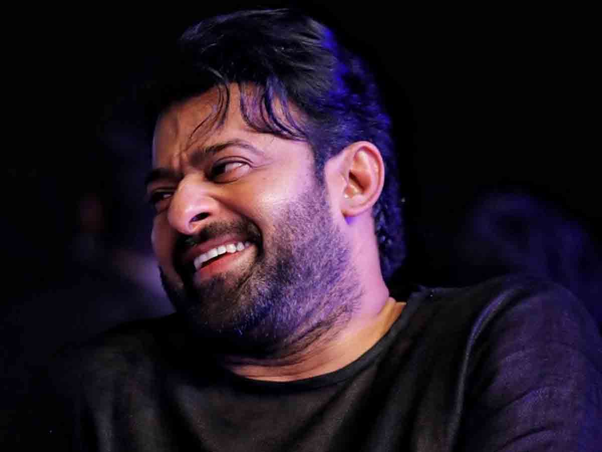 Prabahs: సైలెంట్‌గా యూకే వెళ్లిన ప్ర‌భాస్ .. ఎందుకో తెలుసా?