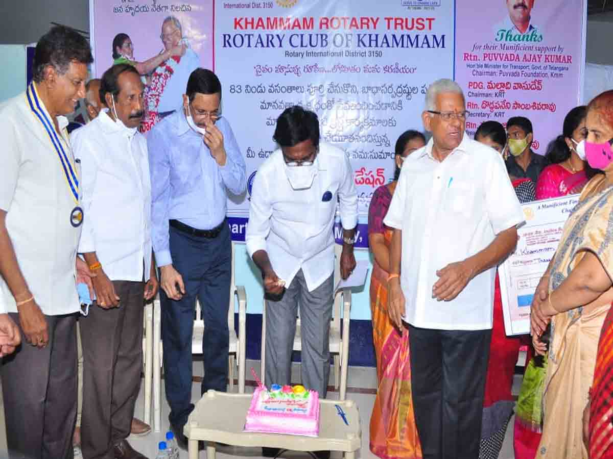 Puvvada ajay | కృత్రిమ పరికరాలు పంపిణీ చేసిన మంత్రి పువ్వాడ అజయ్‌కుమార్