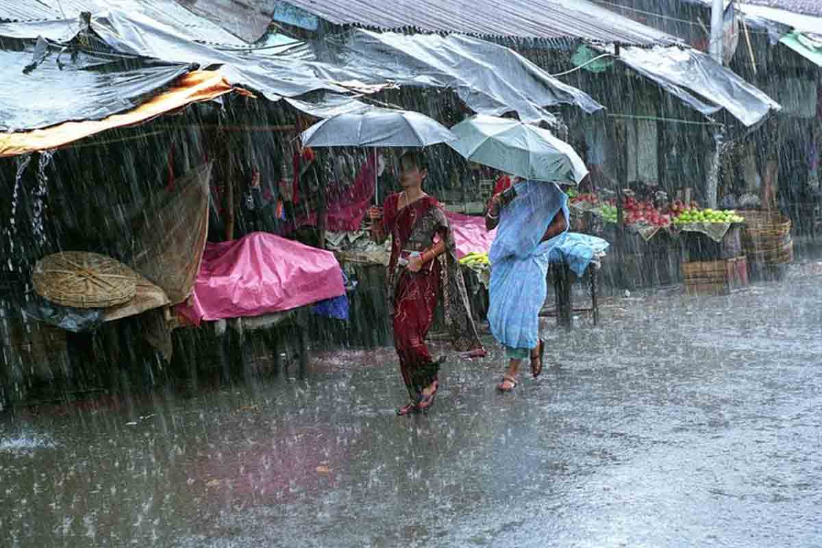 Heavy Rains : 19, 20 తేదీల్లో ఉరుములు, మెరుపులతో కూడిన వర్షాలు