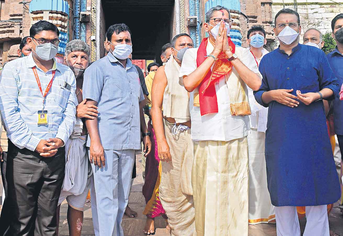 చట్టాలను సంస్కరించాలి