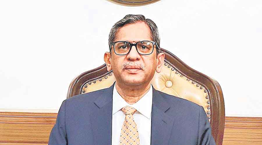 ఇదేం నియామకం?