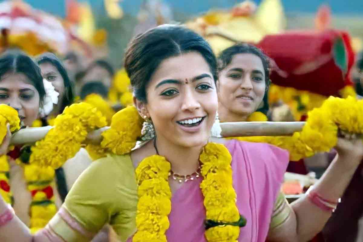 Rashmika mandanna | పుష్ప టీమ్ సర్‌ప్రైజ్.. రష్మిక మందన్న ఫస్ట్ లుక్ వ‌చ్చేస్తోంది