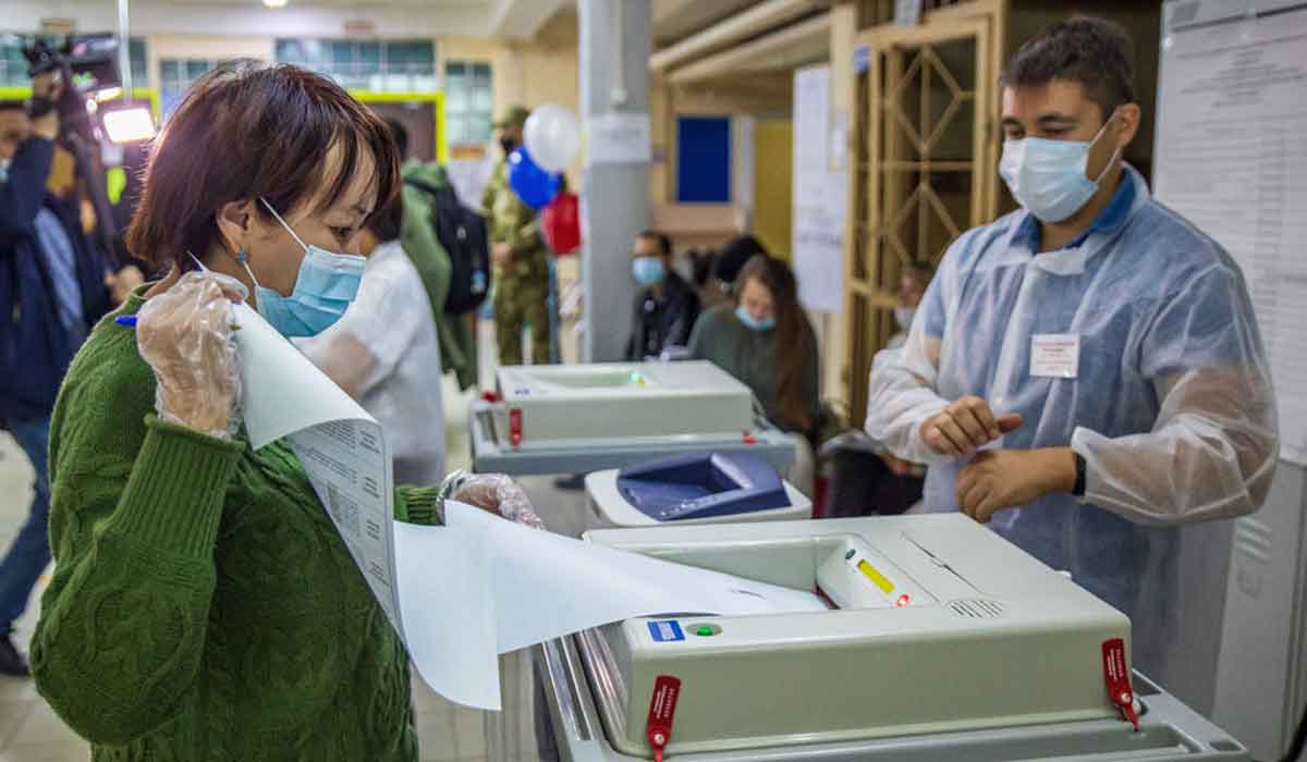 లీడింగ్‌లో పుతిన్ పార్టీ.. కొన్ని చోట్ల క‌మ్యూనిస్టుల హ‌వా