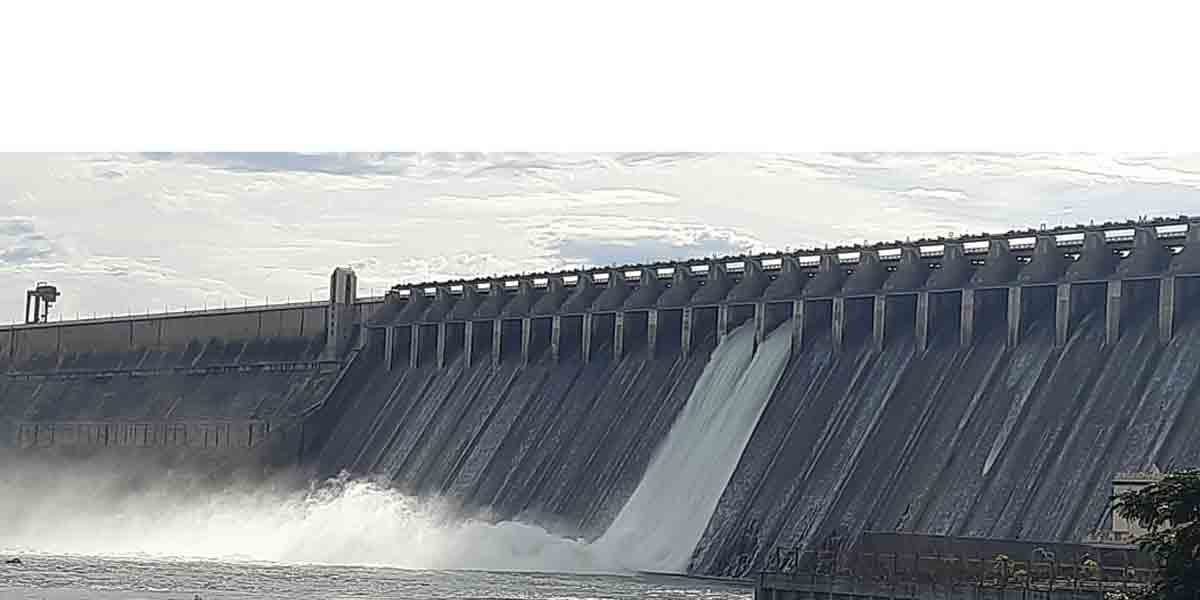 Nagarjunasagar‌ | సాగర్‌ రెండు క్రస్ట్‌ గేట్ల ద్వారా నీటి విడుదల
