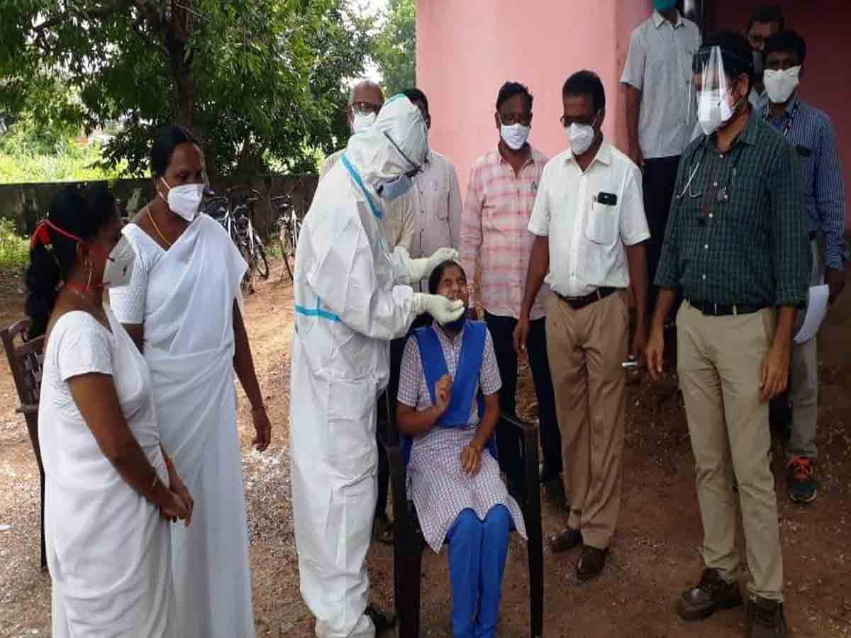 Corona tests | పాఠశాల విద్యార్థులు, ఉపాధ్యాయులకు కరోనా పరీక్షలు..
