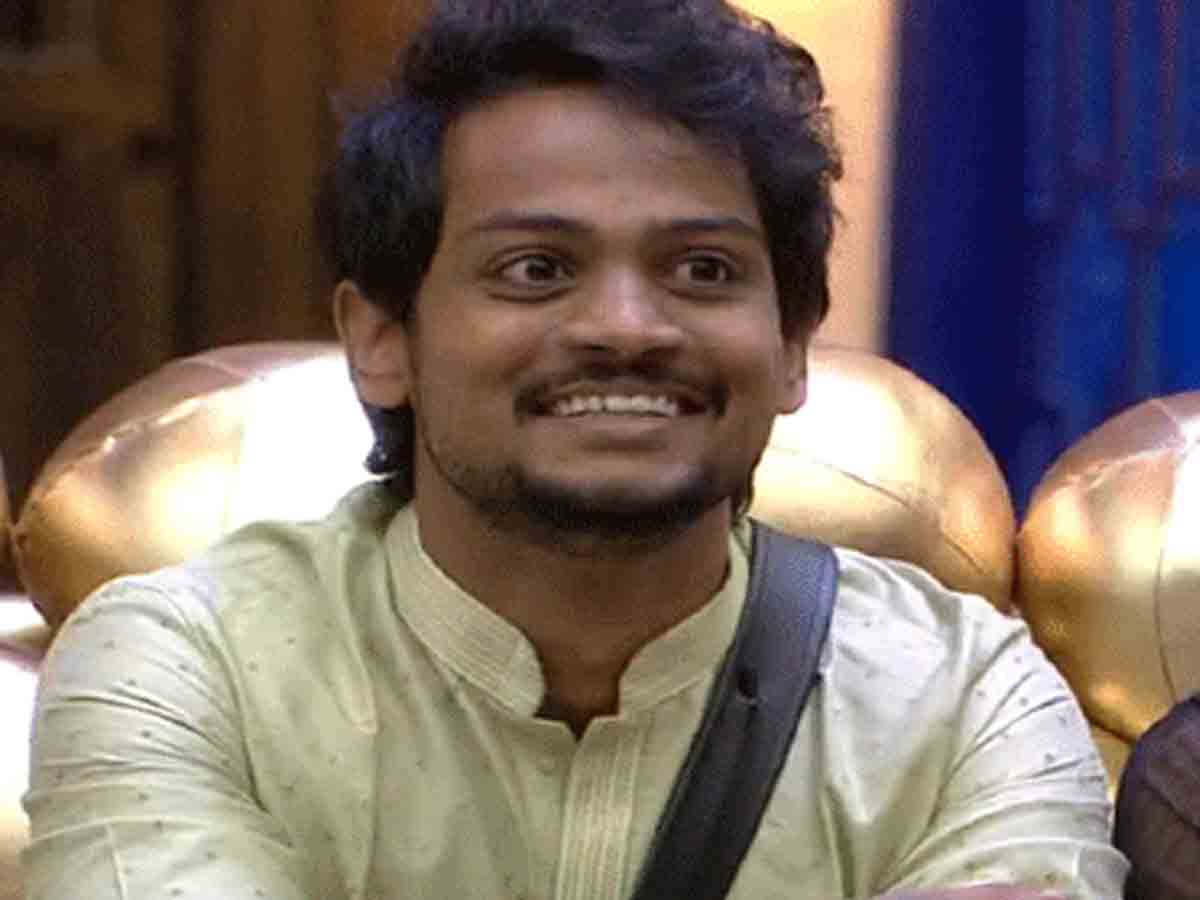 Shanmukh: నీ స్కిట్‌లు బ‌య‌ట చేసుకో, ఇక్కడ కాదు.. ర‌విపై ష‌ణ్ముఖ్ ఫైర్‌