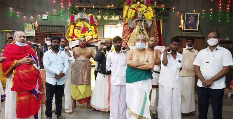 యాదాద్రిలో విశేష పూజలు