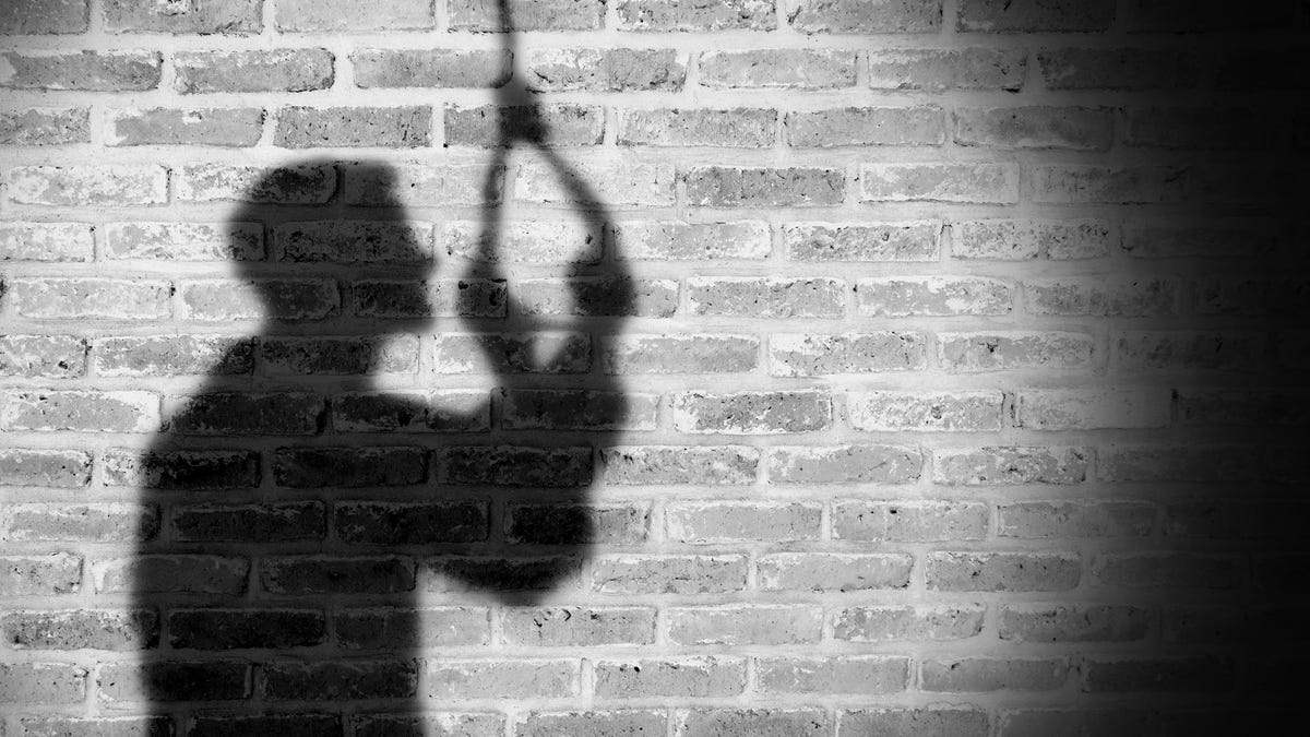 suicide | మనస్తాపంతోవ్యక్తి ఆత్మహత్య