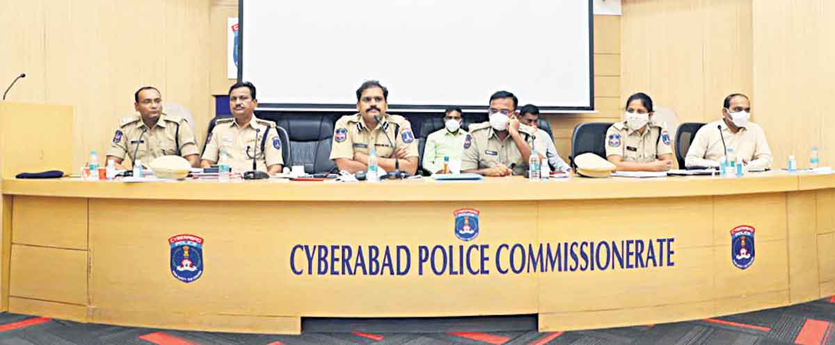 వినాయకులను ప్రతిష్ఠిస్తే.. సమాచారం తప్పనిసరి..