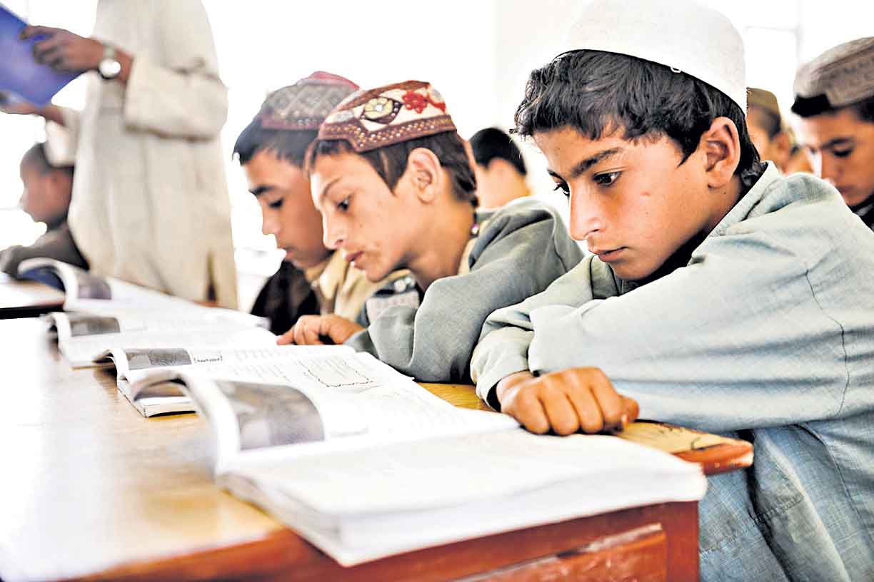 మేమూ బడికి వెళ్లం!