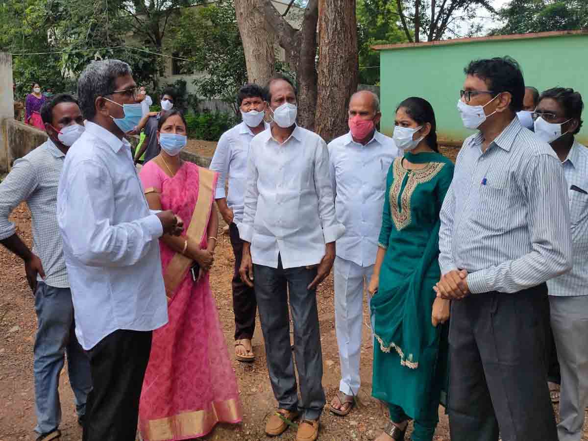 Suda chairman | వీవీపాలెంలో సుడా చైర్మన్ విజయ్ కుమార్ పర్యటన…