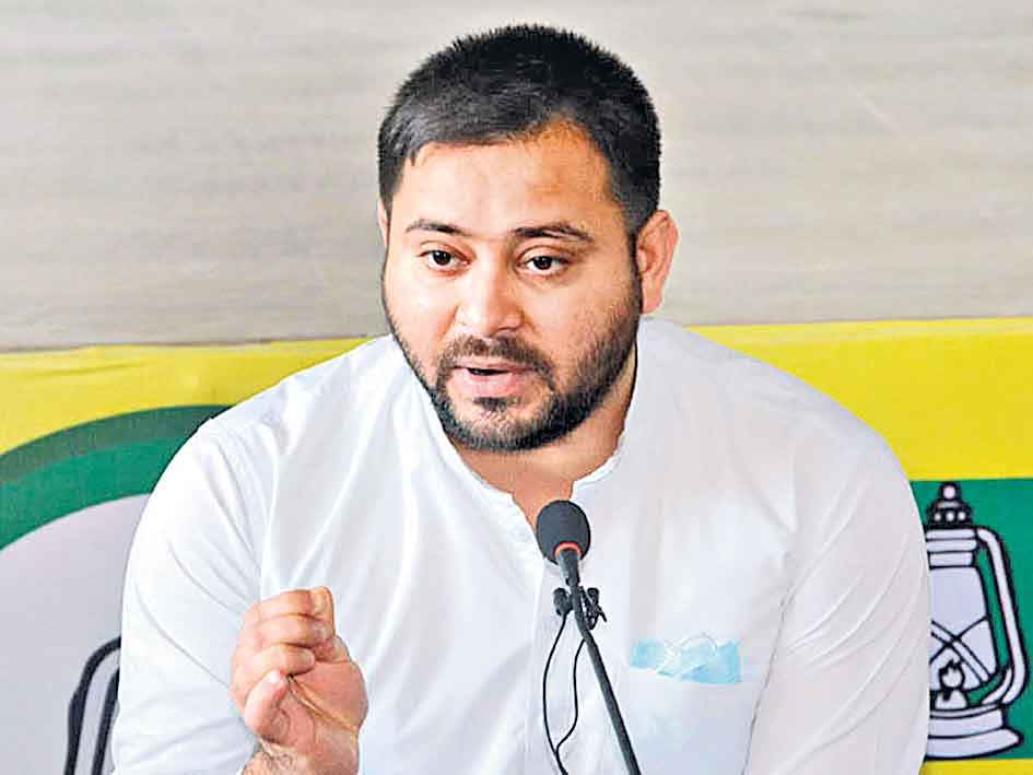 కులగణనపై బీజేపీయేతర నేతలకు తేజస్వి లేఖ