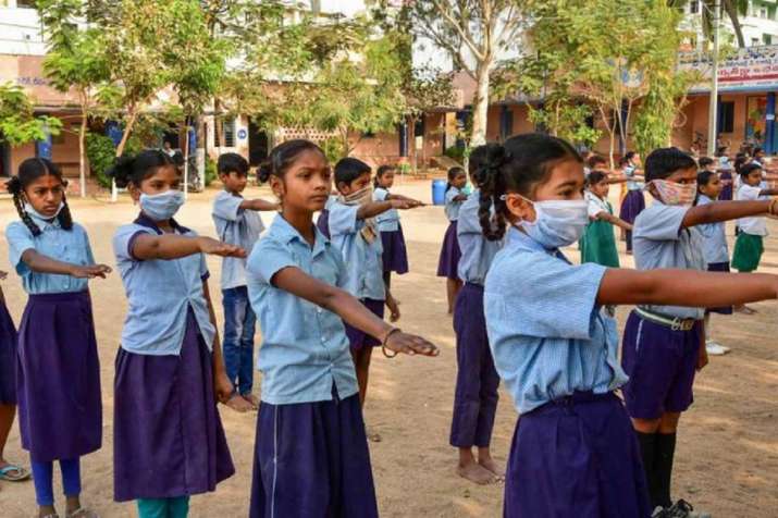 విద్యార్థుల హాజరు.. అత్యధికంగా సిరిసిల్లలో.. అత్యల్పంగా మేడ్చల్‌లో..
